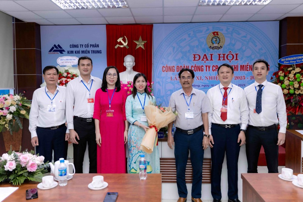 cong-doan-tong-cong-ty-thep-viet-nam---ctcp--chi-dao-thanh-cong-dai-hoi-cong-doan-co-so-nhiem-ky-2025-2030_6926698b22131