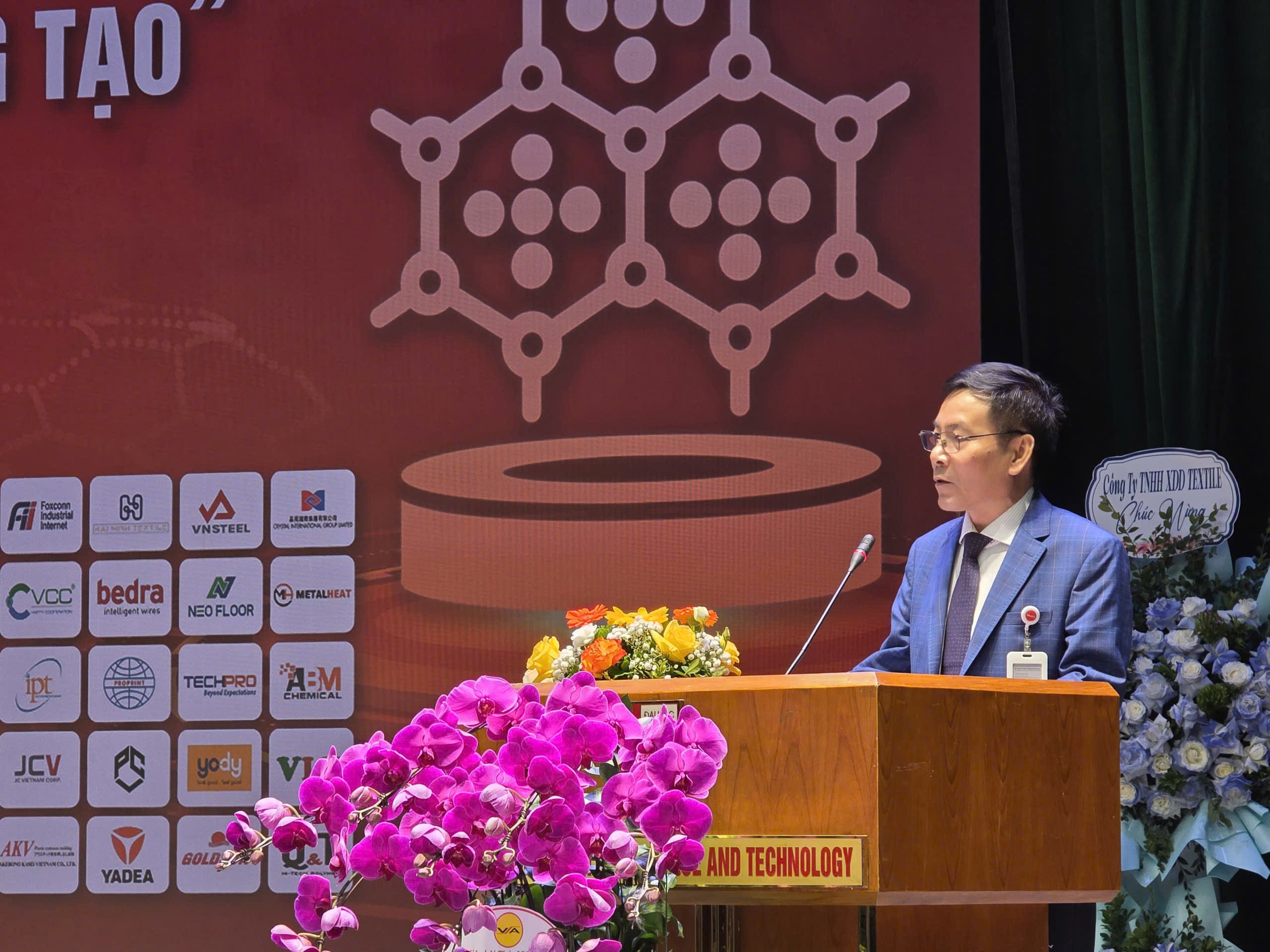 z7663046492322_bcabd02592a667d35e4b029360fbbb12